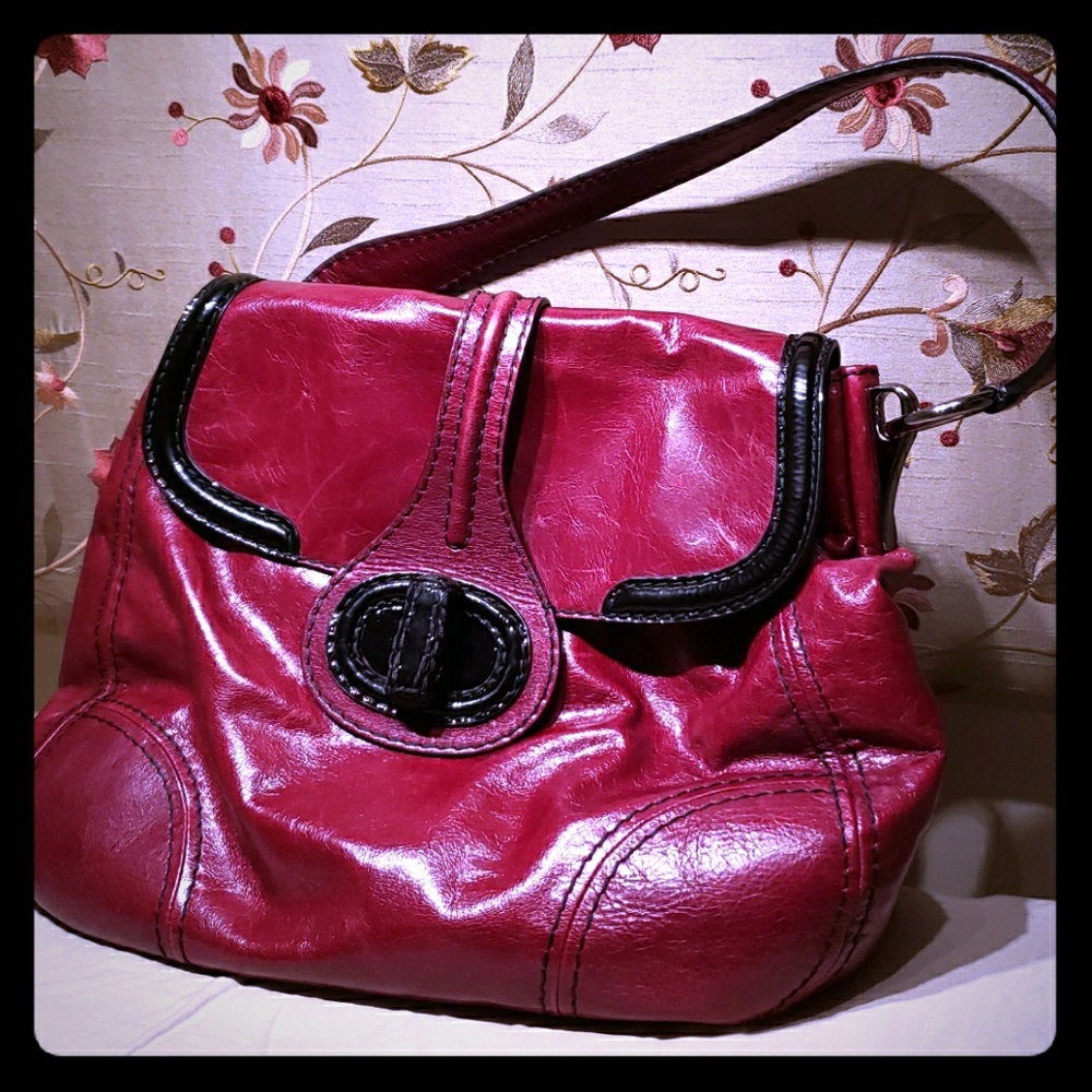 Vintage 2009 Red Prada milano leather purse